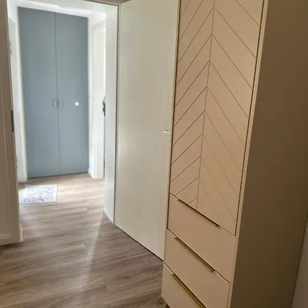 Deluxe Jl Mit Terrasse